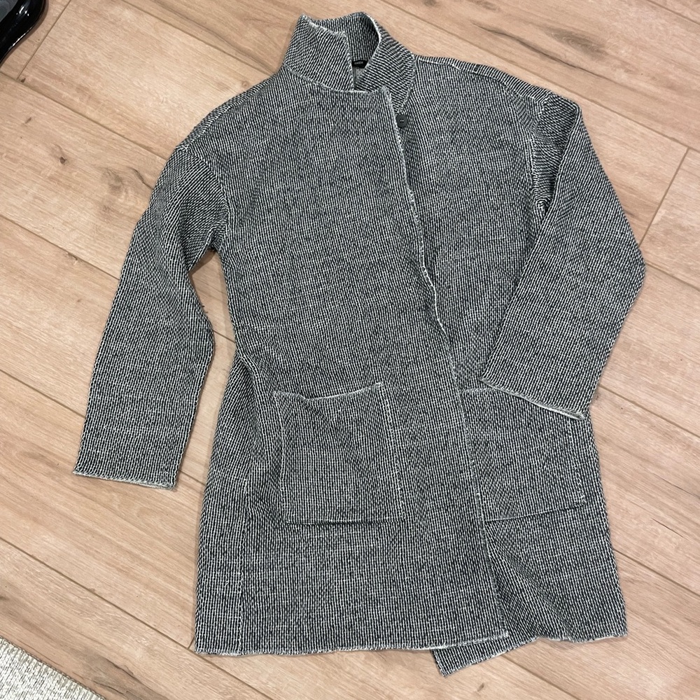 Eileen Fisher Medium Textured Cotton Sweater Coat, Medium. Like- New. - Picture 3 of 14